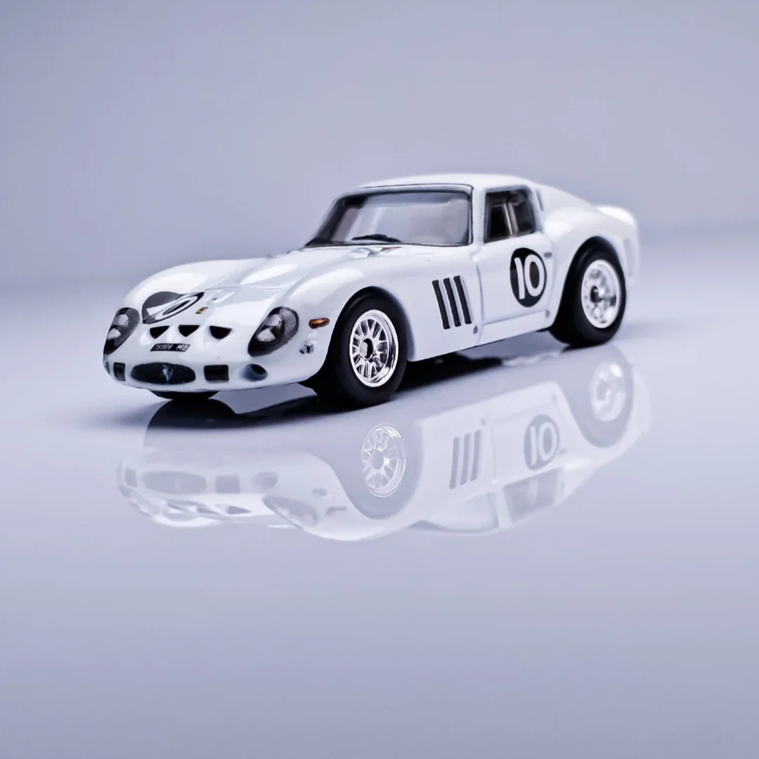 รถโมเดลฮอตวีลส์ พรีเมียม คาร์  - Vintage Collectible Hot Wheels บทวิจารณ์และราคา